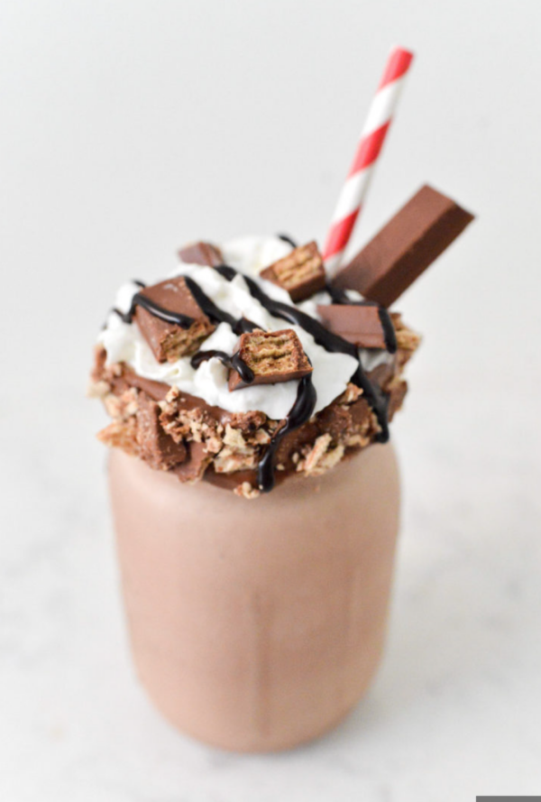 KitKat milkshakes(كيتكات)